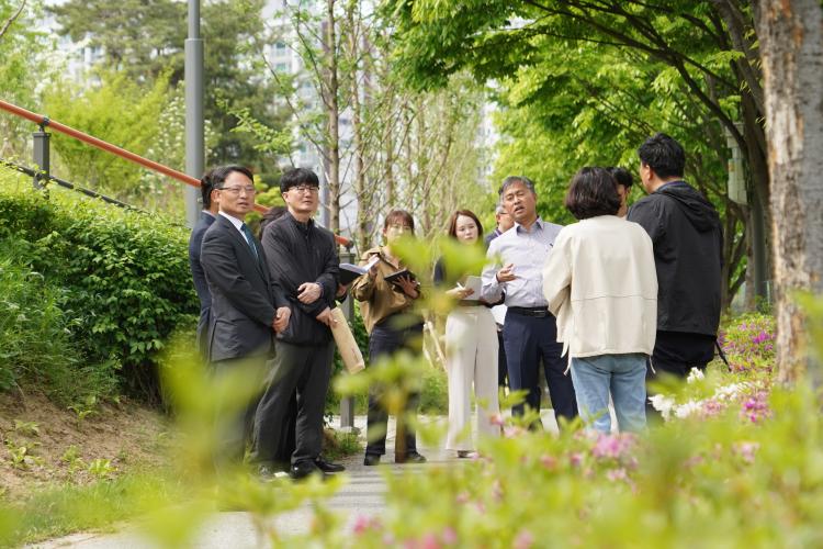 박은식 산림청장, 기후대응 도시숲 찾아 운영 실태 점검