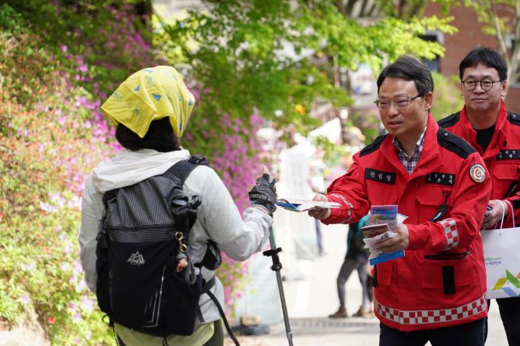 박은식 산림청장, “대둔산도립공원 일대 산불 예방 현장점검”