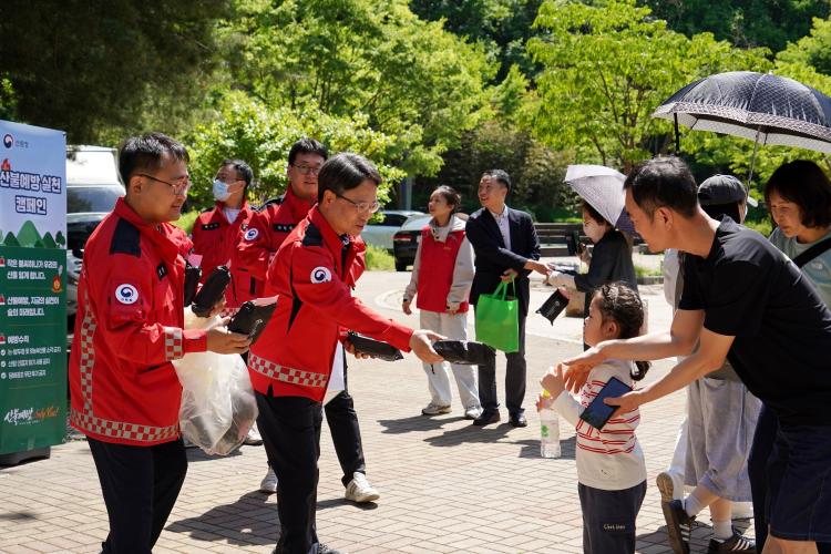 박은식 산림청장, “대청호를 찾는 나들이객 대상 산불예방 총력 홍보”