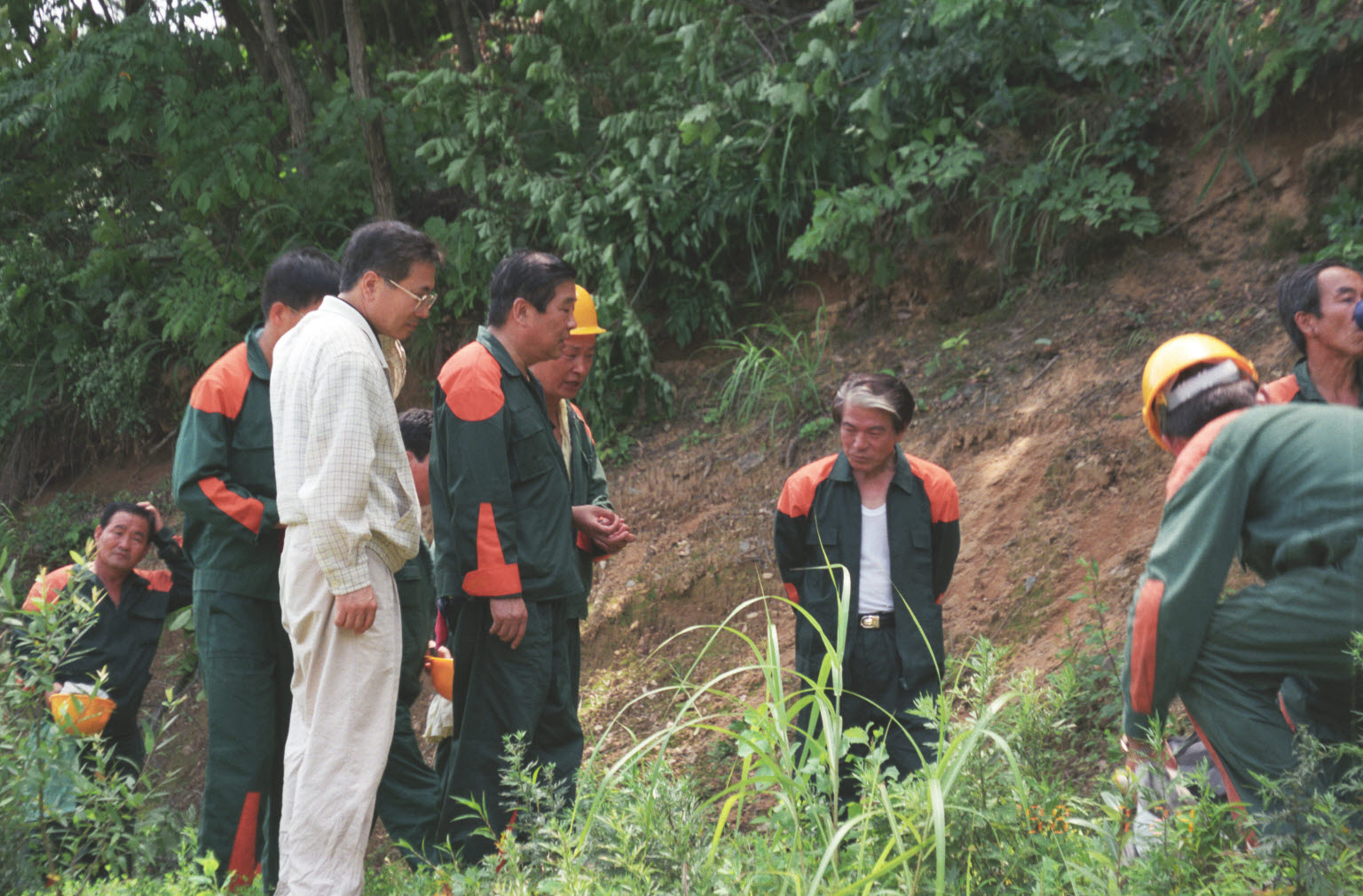 이보식 산림청장.국회의원 자원봉사자 숲가꾸기 현장체험