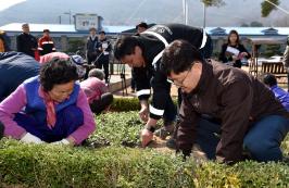 신원섭 산림청장, 산촌생태마을 가꾸기 참여